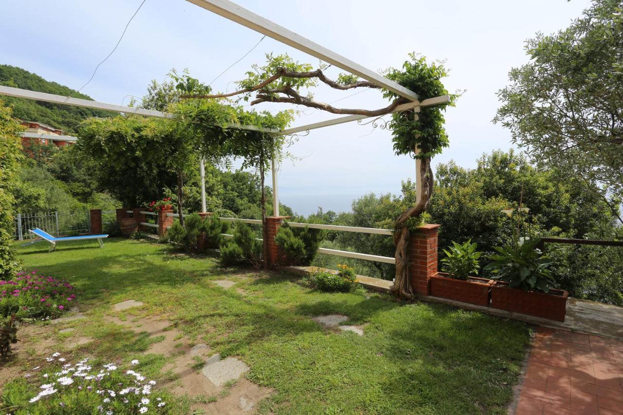 Villa Gio - Terrazza Nel Blu Bergeggi Eksteriør bilde