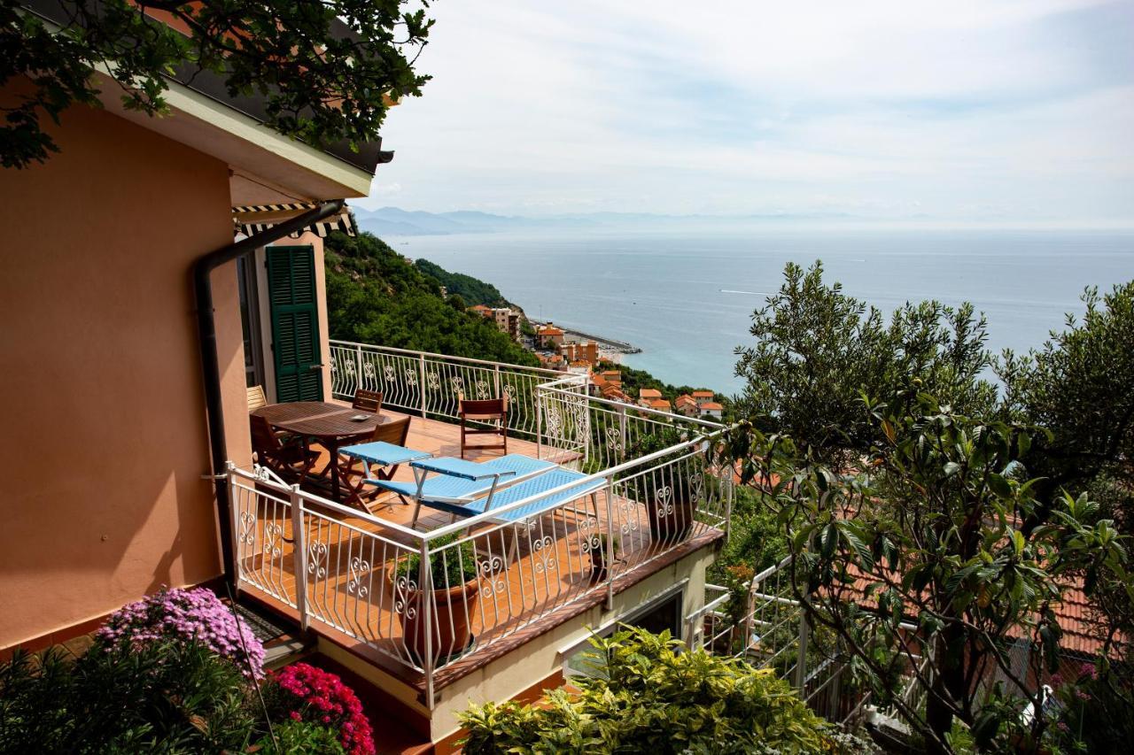 Villa Gio - Terrazza Nel Blu Bergeggi Eksteriør bilde